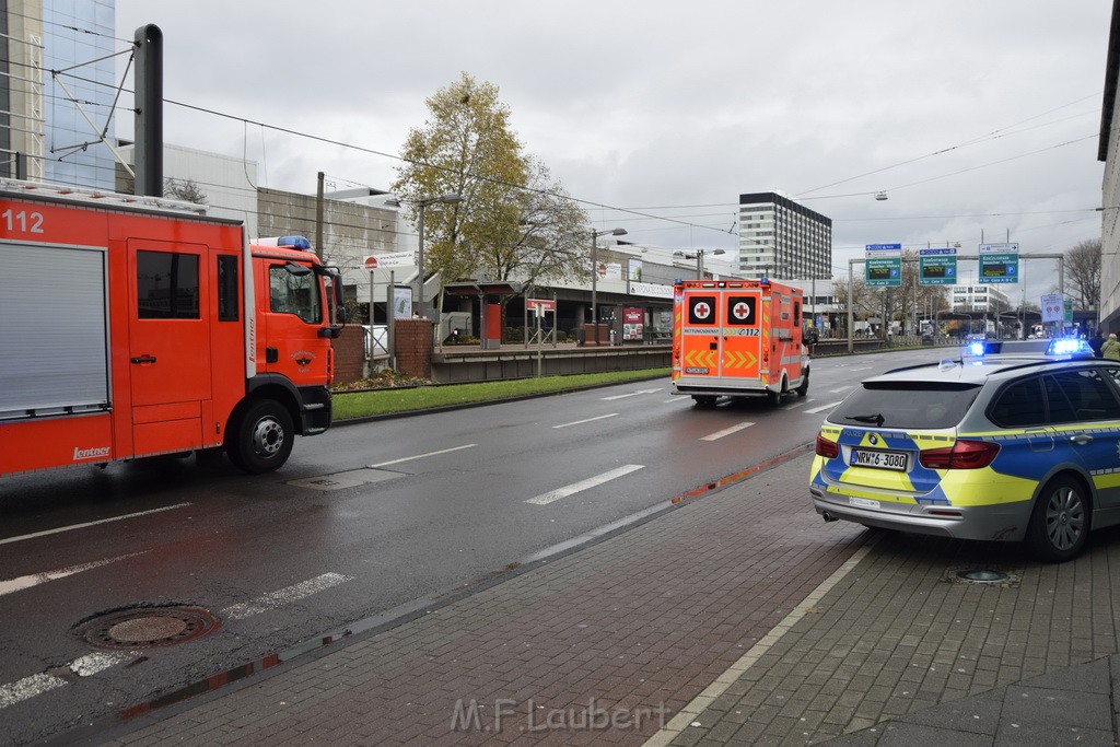 VU PKW KVB Bahn Koeln Deutz Deutz Muelheimerstr P41.JPG - Miklos Laubert